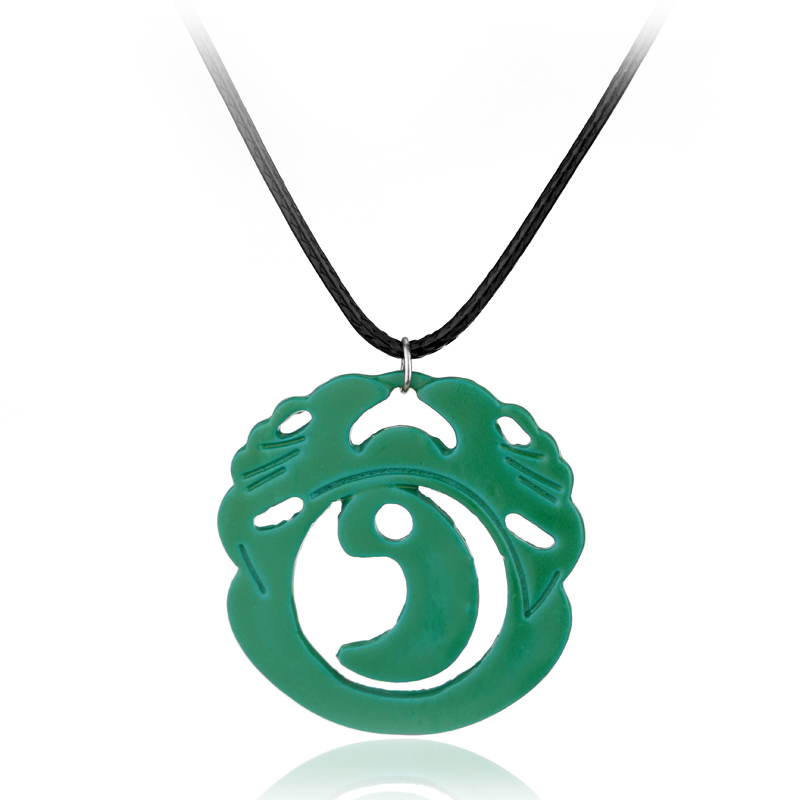 Retro Gaming Us - Tomb Raider Lara Croft Yeşil Kolye